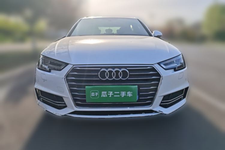 Used Audi A4L 2019 40 TFSI Ambition China VI Front