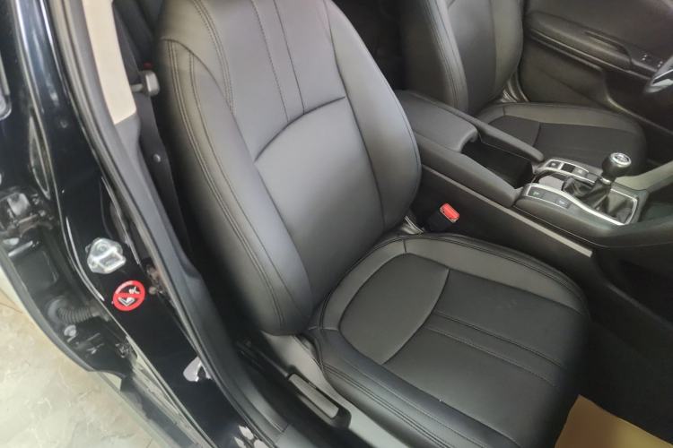 Used Honda Civic 2016 220TURBO Manual Luxury Edition Right Front Seat