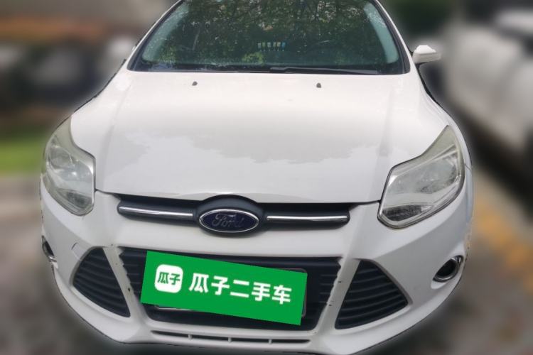 Used Ford Focus 2012 Sedan 1.6L Automatic Fashion Edition
