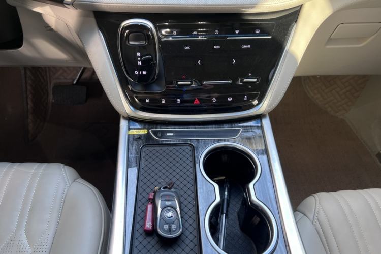 Used Buick GL8 2023 ES Lu Zun Comfort Model