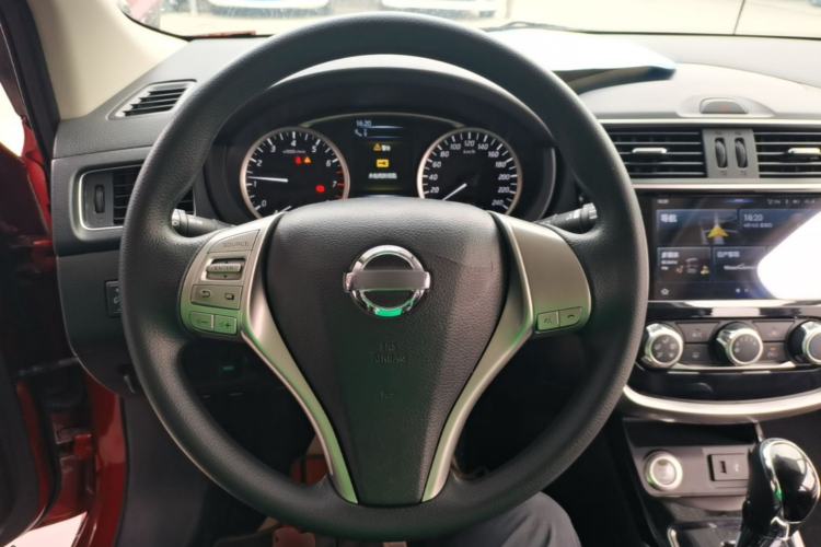 Used Nissan Tiida 2019 1.6L CVT Smart Drive Version China VI Standard Steering Wheel