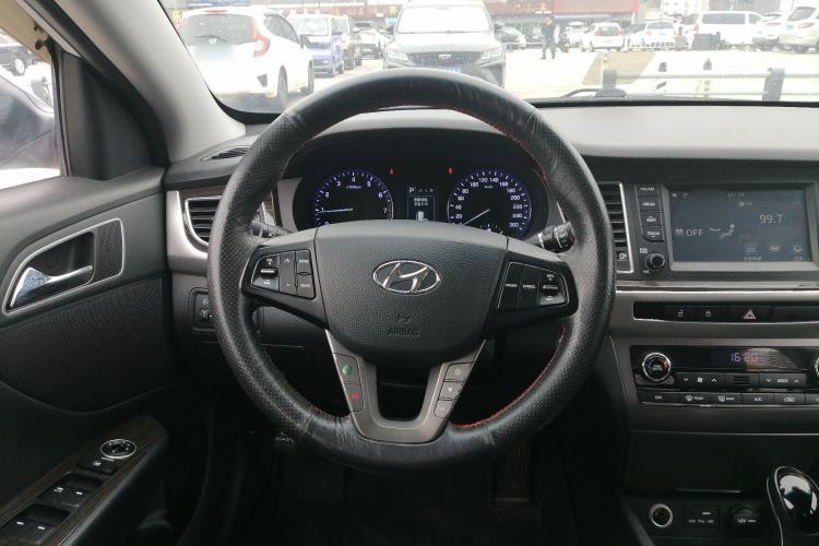 Used Hyundai Mistra 2016 1.6T Automatic Smart GLS
