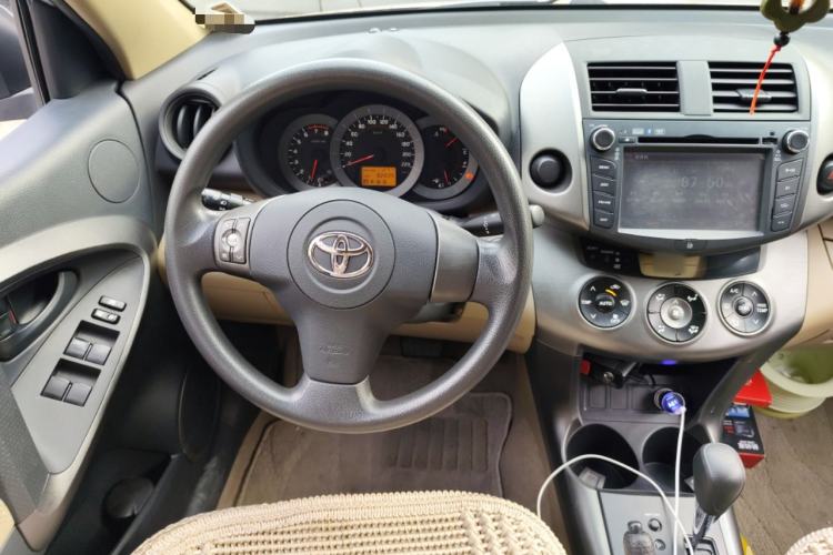 Used Toyota RAV4 2011 2.0L Automatic Classic Edition