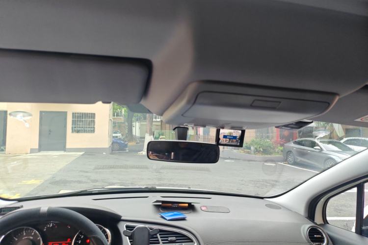 Used Peugeot 3008 2016 2.0L Automatic Classic Edition Headliner