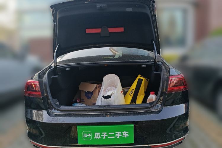 Used Volkswagen Magotan 2020 330TSI DSG Leading Model Trunk