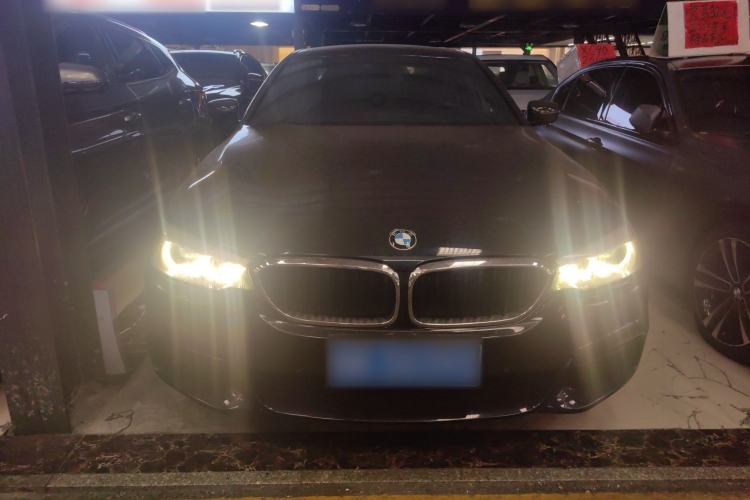 Used BMW 5 Series 2018 530Li Leading Model M Sport Package
