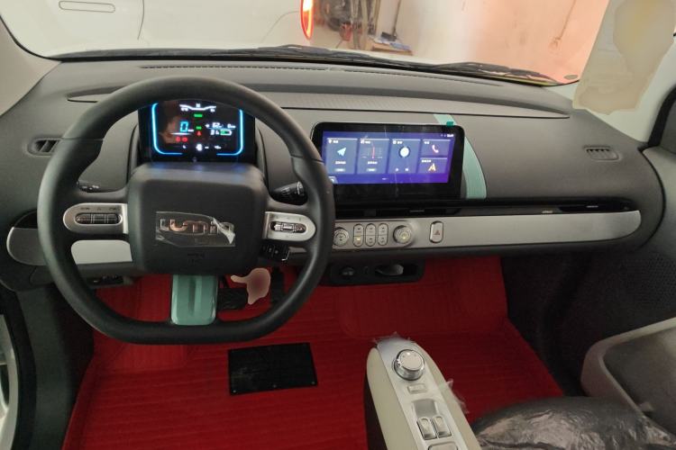 Used CHANGAN NEVO Lumin 2025 205 km Xiangqin Version Center Console