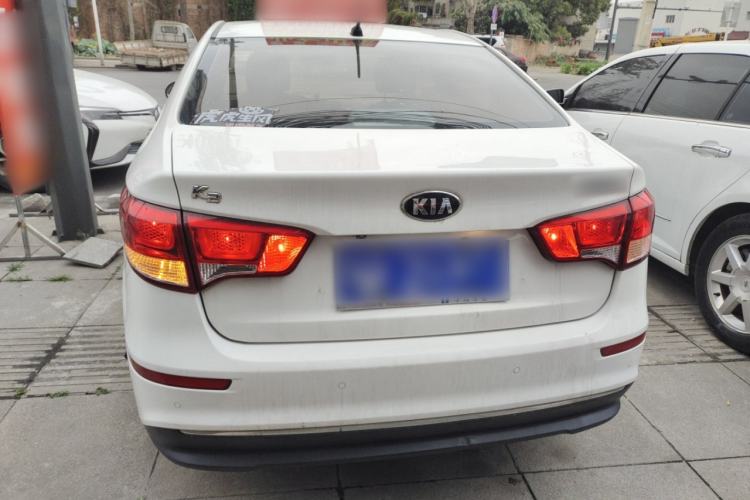 Used Kia K2 2015 Sedan 1.4L MT GLS