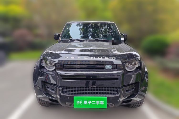 Used Land Rover Defender 2025 110 3.0T P400 X-Dynamic SE Front