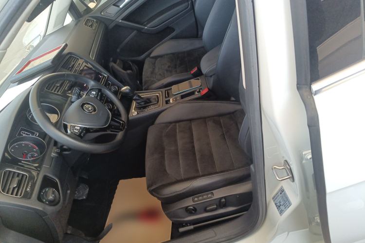 Used Volkswagen Golf 2019 280TSI DSG Luxury Version China VI Standard
