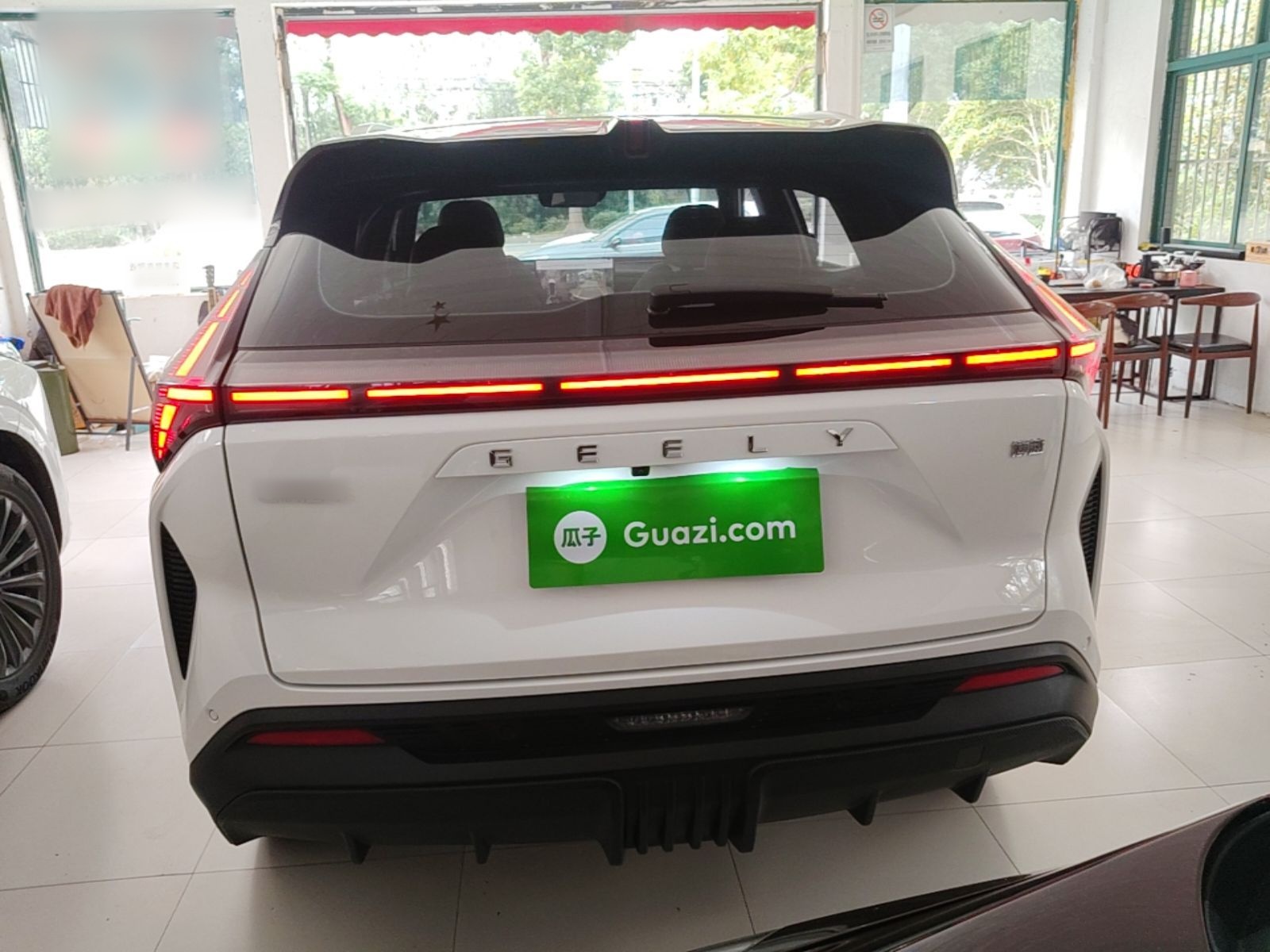 Geely Auto Emgrand X7 Sport 2026 Model 1.5TD 10th Anniversary Champion Edition — снимка 5