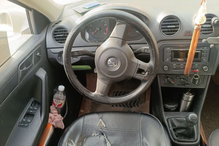 Used Volkswagen Jetta 2015 Value Edition 1.6L Manual Fashionable Style