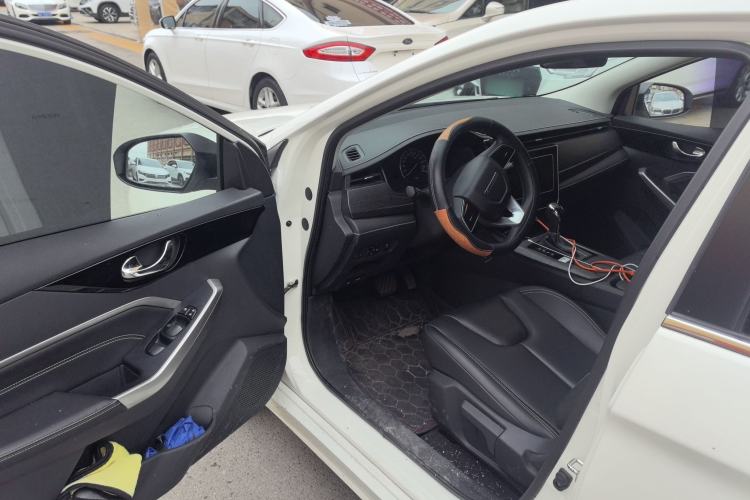 Used Venucia D60 2021 PLUS 1.6L XL CVT Yue Ling Edition