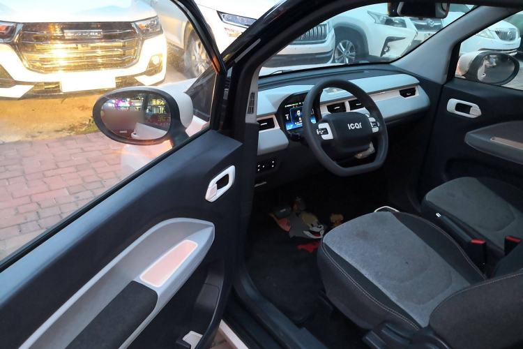 Used Chery QQ Ice Cream 2022 170km Sundae Phosphate Lithium-Ion