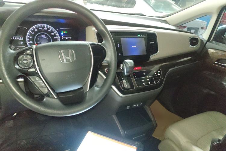 Used Honda Odyssey 2018 2.4L Luxury Edition
