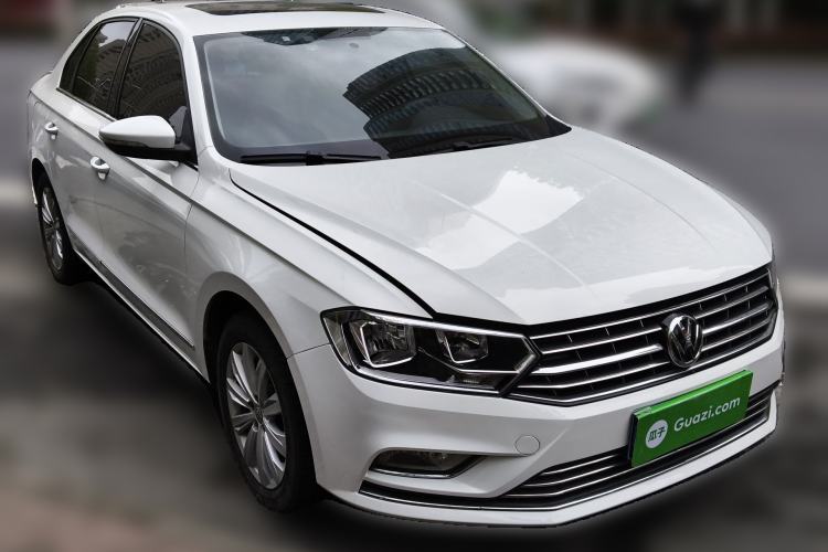 Used Volkswagen Bora 2018 1.5L Automatic Comfort Model Front Right 45 Deg