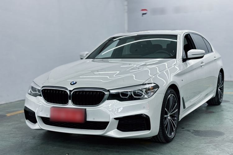 Used BMW 5 Series 2019 Facelifted 530Li Leading Edition M Sport Package
