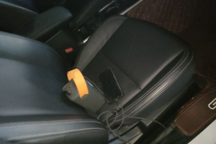 Used Mitsubishi Outlander 2020 2.0L Two-Wheel Drive Enjoyment Version 5 Seats Right Front Seat