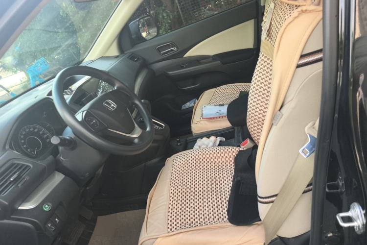 Used Honda CR-V 2016 2.0L two-wheel drive Urban Edition

