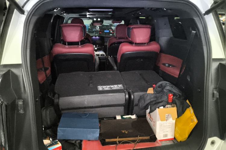 Used GAC Trumpchi M8 2023 Zongshi Series 400T Ultimate Edition Trunk