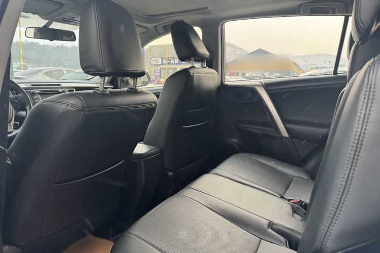 Used Toyota RAV4 2013 2.0L CVT Four-Wheel Drive Fashion Edition
