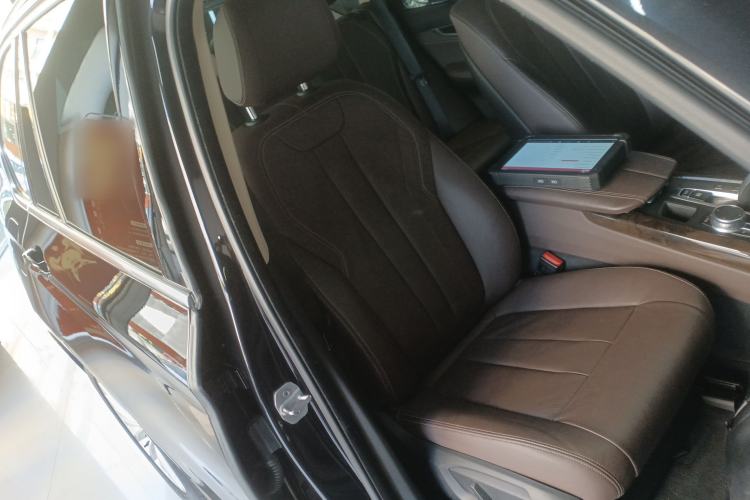 Used BMW X5 2017 xDrive28i
