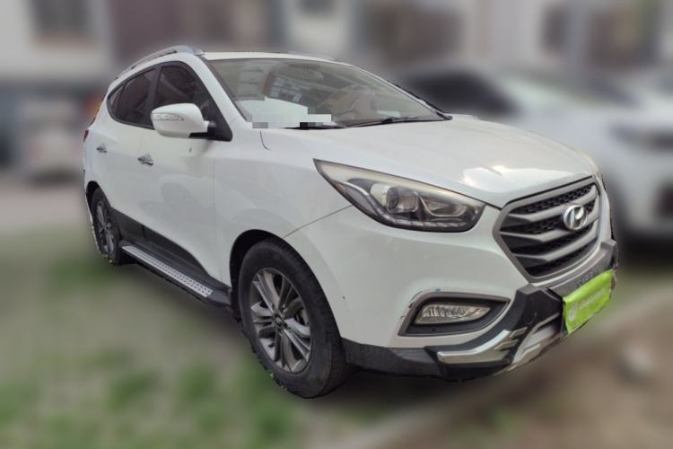 Used Hyundai ix35 2013 2.0L Automatic Two-Wheel Drive Smart GLS China IV Standard Front Right 45 Deg
