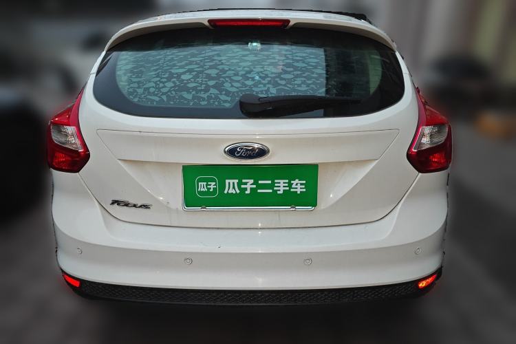 Used Ford Focus 2012 Hatchback 1.6L Manual Fashion Edition
