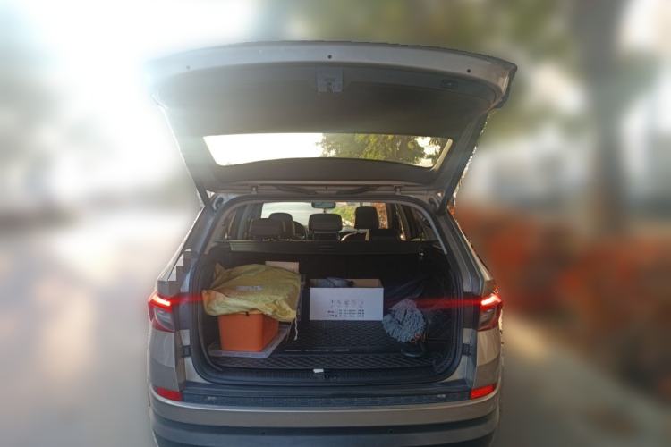 Used Skoda Kodiaq 2019 Facelifted TSI380 7-Seater All-Wheel-Drive Luxury Enjoyment Edition China VI Standard