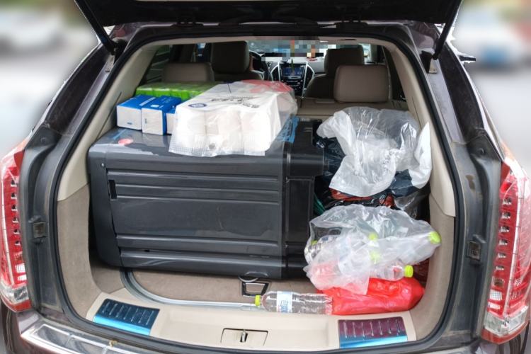 Used Cadillac SRX 2015 3.0L Elite Model Trunk