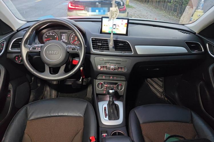 Used Audi Q3 2018 30th Anniversary Edition 35 TFSI Fashion Model
