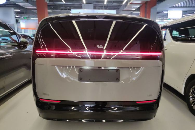 Used Li Auto MEGA 2024 Ultra Model Rear