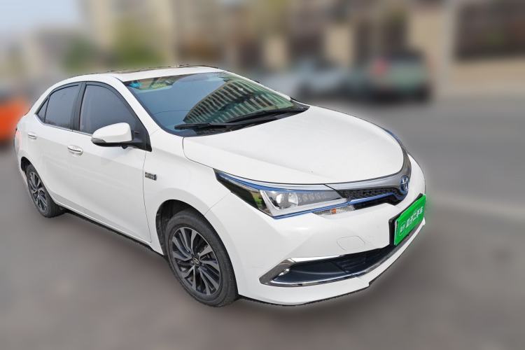 Used Toyota Corolla Hybrid E+ 2019 1.8L E-CVT Leading Edition Front Right 45 Deg