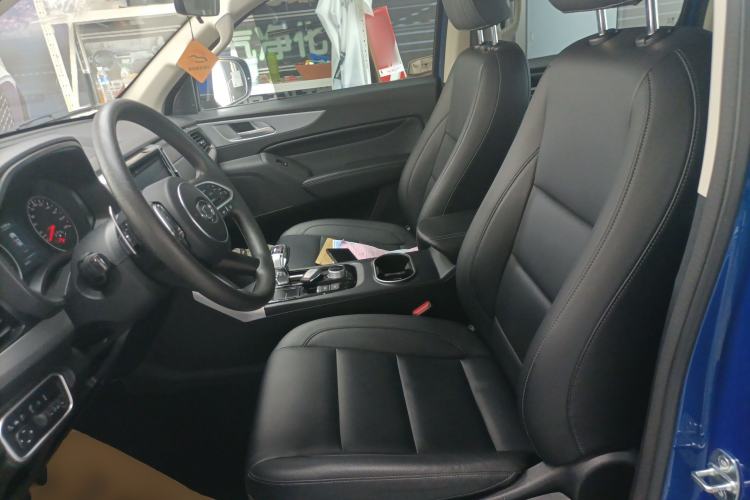 Used Great Wall Poer 2021 2.0T Commercial Version Automatic Diesel Two-Wheel Drive Elite Trim with Long Bed – GW4D20M Left Front Seat