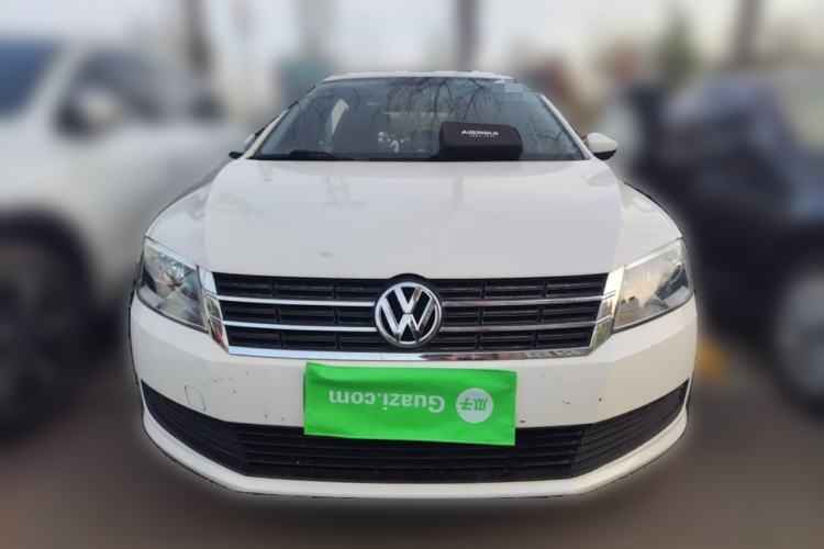 Used Volkswagen Gran Lavida 2013 1.6L Automatic Fashion Model Front