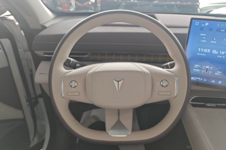 Used Deepal S07 2026 230Ultra with Huawei Qiankun ADS SE Edition Steering Wheel