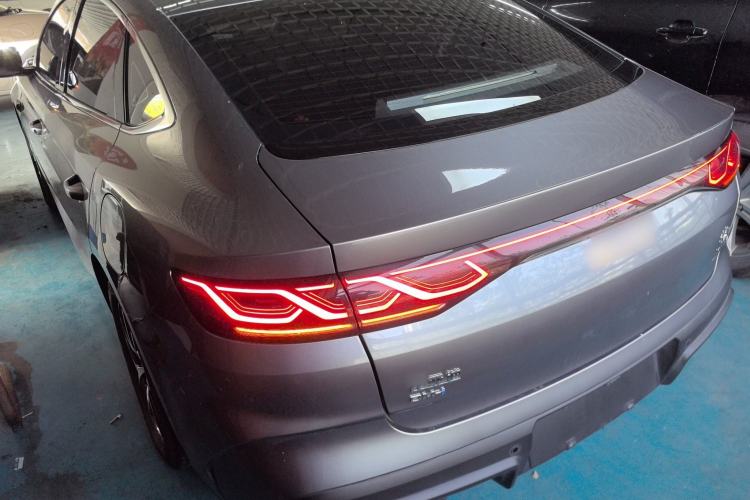 Used BYD Qin L 2025 DM-i Smart Drive 120KM Leading Model