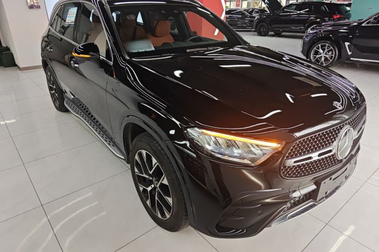 Used Mercedes-Benz GLC New Energy 2025 350 e L 4MATIC Collector's Edition Exterior 1