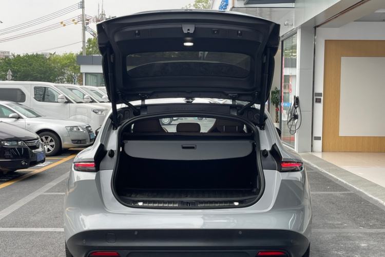 Used Nio ET5T 2023 75 kWh Touring