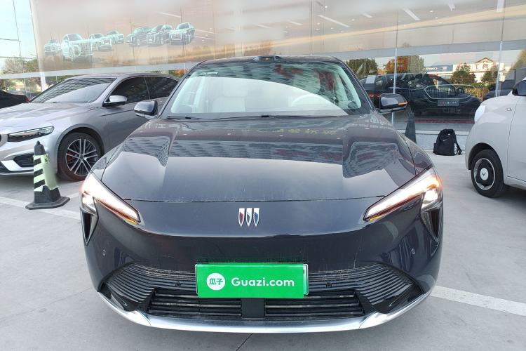 Used Buick L7 2025 Model Aivia Front