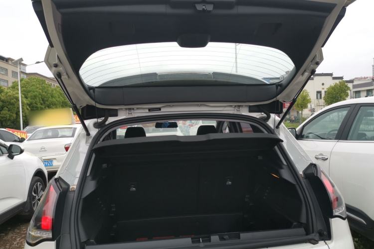 Used Peugeot 3008 2016 2.0L Automatic Classic Edition Trunk