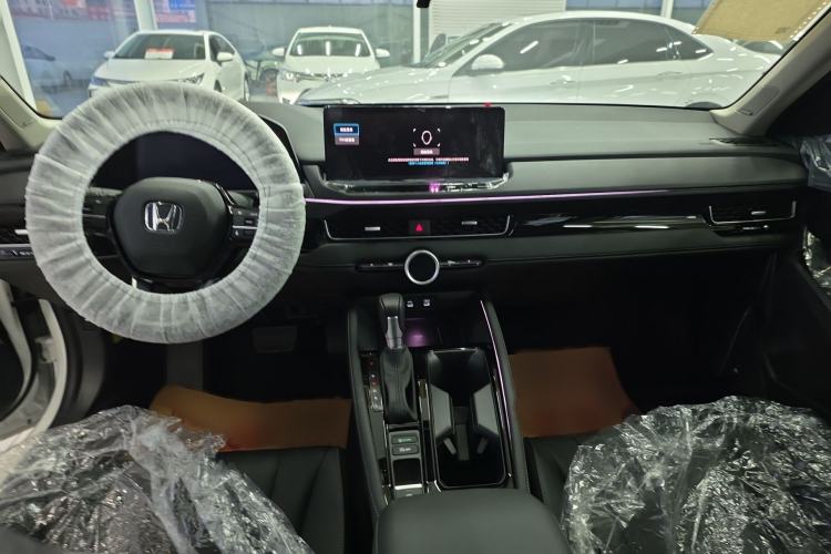 Used Honda Inspire 2023 260TURBO Elite Edition Audio And AC Panel