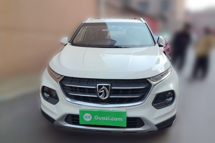 Used Baojun 510 2017 1.5L Manual Fashion Model