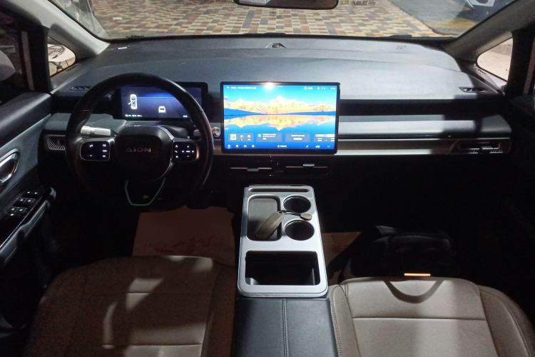 Used AION Y 2023 Plus 510 Enjoy Edition