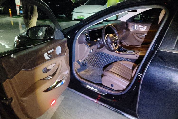 Used Mercedes-Benz E-Class 2020 Restyled E 300 L Exclusive Edition Driver Seat