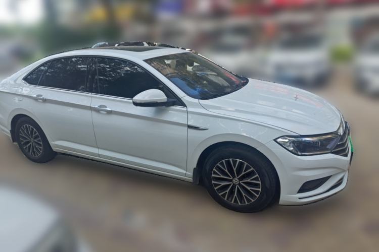 Used Volkswagen Sagitar 2021 280TSI DSG Comfort Connect Edition Front Right 45 Deg