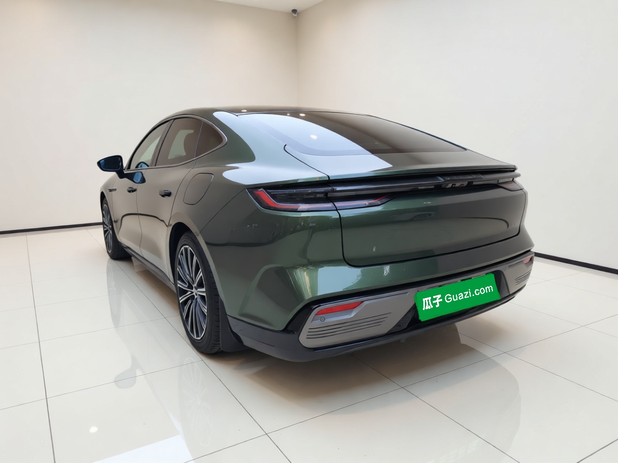 Geely Galaxy 8 2025 130km EM-i Flagship Edition — снимка 4