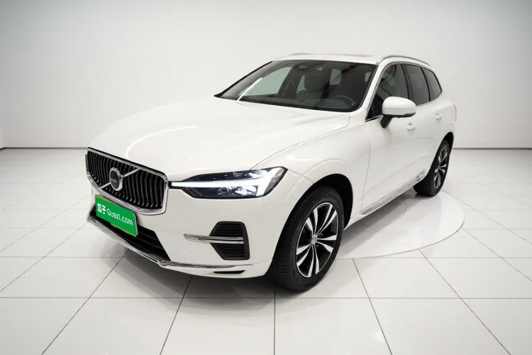 Used Volvo XC60 2025 B5 4x4 Smart Luxury Edition
