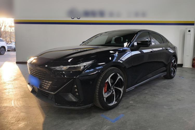 Used Changan UNI-V 2022 1.5T Smart Navigation Version