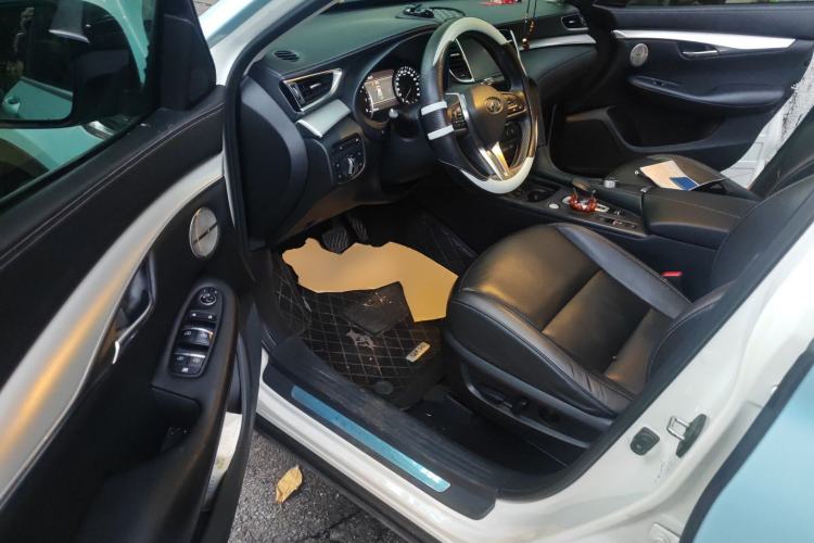 Used Infiniti QX50 2018 2.0T Two-Wheel Drive Fashion Edition
